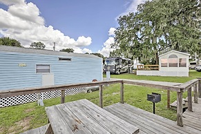 Charming Lakefront Cabin in Ocala National Forest!