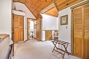 Couples Cabin - 5 Mi to DT Berkeley Springs!