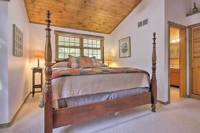 Couples Cabin - 5 Mi to DT Berkeley Springs!