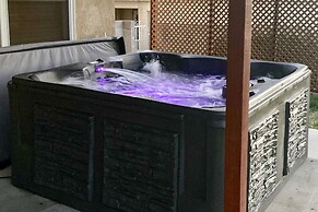 'casa Especial' Family Retreat w/ Pool Table!