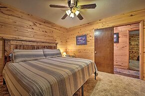 Sprawling Mountain-view Cabin: 5 Mi to Mesa Verde