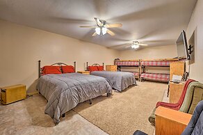 Sprawling Mountain-view Cabin: 5 Mi to Mesa Verde