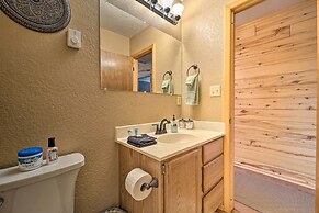 Sprawling Mountain-view Cabin: 5 Mi to Mesa Verde