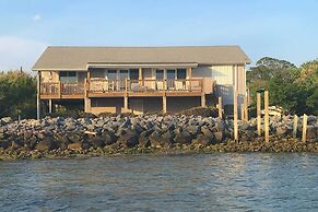 Waterfront Harkers Island Home: Sunset View & Dock