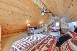 Idyllic Family Getaway: Granby Cabin Near Town