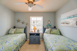 Boat Slip & Pool Access: Ocean City Home!