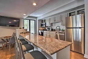 < 1 Mi to Peak 8: Ski Condo in Breck w/ Mtn Views