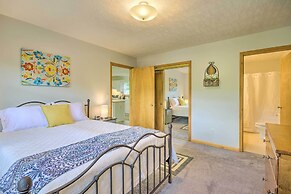 Maggie Valley House w/ Mtn Views - 1 Mi to DT