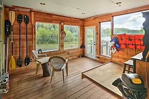 'lodge 88' - Steps to Weiner Lake w/ Dock & Boat!