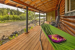 'lodge 88' - Steps to Weiner Lake w/ Dock & Boat!