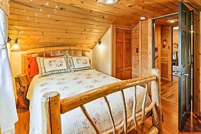 'lodge 88' - Steps to Weiner Lake w/ Dock & Boat!