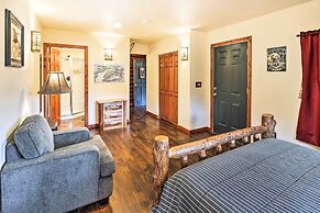 'lodge 88' - Steps to Weiner Lake w/ Dock & Boat!