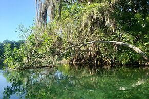 Rainbow River Home w/ Private Kayak Dock