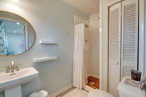 Walk to River & Shops: Downtown Dunnellon Escape