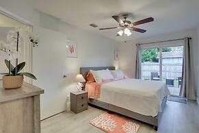 Jupiter Townhome w/ Patio & Yard ~ 6 Mi to Beach!