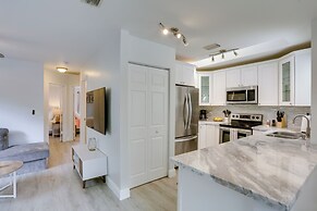 Jupiter Townhome w/ Patio & Yard ~ 6 Mi to Beach!