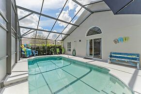 Newly Remodeled Family Home w/ Pool Near Disney!