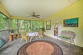 Waterfront Inglis Getaway ~ 5 Mi to the Gulf!