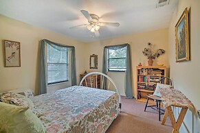 Waterfront Inglis Getaway ~ 5 Mi to the Gulf!