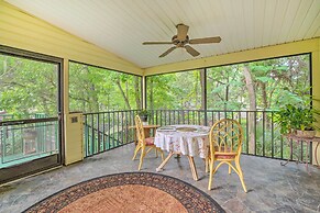 Waterfront Inglis Getaway ~ 5 Mi to the Gulf!