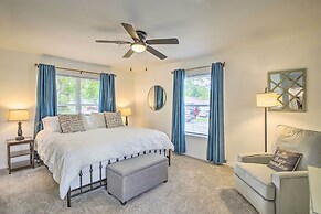 1 Mi to Main St: Brenham Retreat w/ Game Room