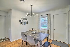 1 Mi to Main St: Brenham Retreat w/ Game Room