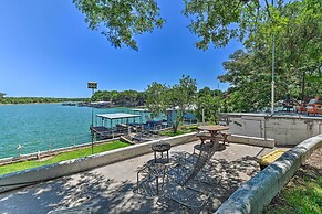 Lakefront Brownwood Home w/ Private Boat Dock