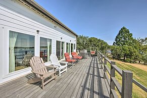 Modern Cedar Creek Lake Retreat w/ Panoramic View!