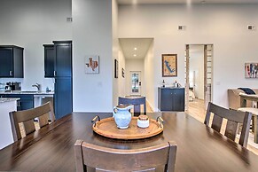 Modern Cedar Creek Lake Retreat w/ Panoramic View!