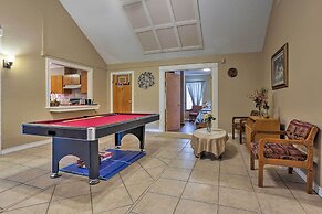 Dripping Springs Home w/ Deck, Near Wedding Venue