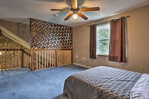 Dripping Springs Home w/ Deck, Near Wedding Venue