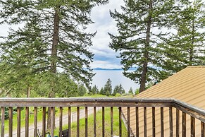 Flathead Lake Views: Scenic & Spacious Retreat!