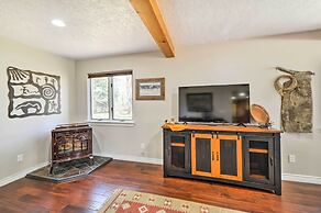 Spacious Mancos Home w/ Furnished Deck & Yard!