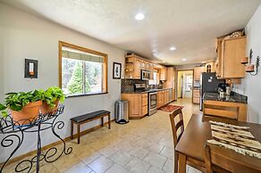 Spacious Mancos Home w/ Furnished Deck & Yard!