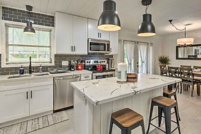 Stylish Pensacola Retreat w/ Patio & Grill!