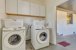 Stylish Pensacola Retreat w/ Patio & Grill!