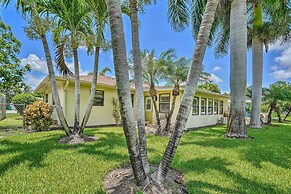 Charming Naples Home w/ Patio ~ 5 Mi to Beach