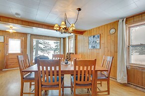 Cozy Echo Lake Cabin Near Snowmobiling Trail!
