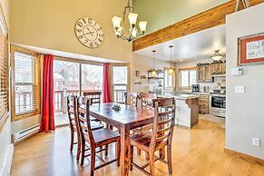 Mountain-view Silverthorne Home: Walk to Trails!