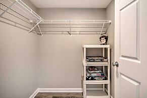 Ocean City Condo: Spacious Balcony, Walk to Beach!