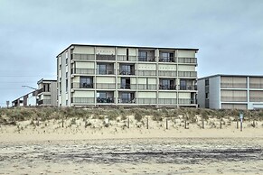 Condo Retreat w/ Balcony on Ocean City Beach!