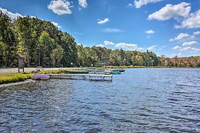 Pocono Log Cabin: Fireplace, Fire Pits & Amenities