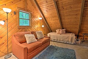 Pocono Log Cabin: Fireplace, Fire Pits & Amenities