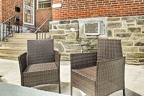 South Philly Townhome: 3 Mi to Center City