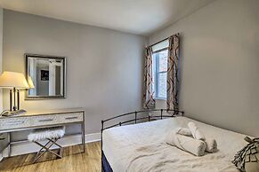 South Philly Townhome: 3 Mi to Center City