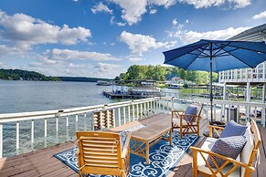 Lake View Cottage: Lake Ozarks Getaway