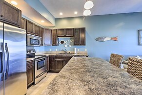 Dtwn Ludington Condo: Balcony, Walk To Beach!