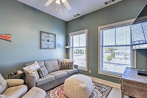 Dtwn Ludington Condo: Balcony, Walk To Beach!