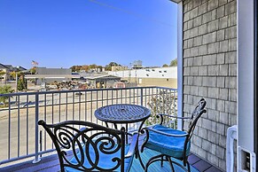 Dtwn Ludington Condo: Balcony, Walk To Beach!