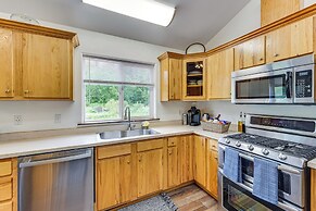 Palmer Escape w/ Mtn Views: Fishing & Hiking!